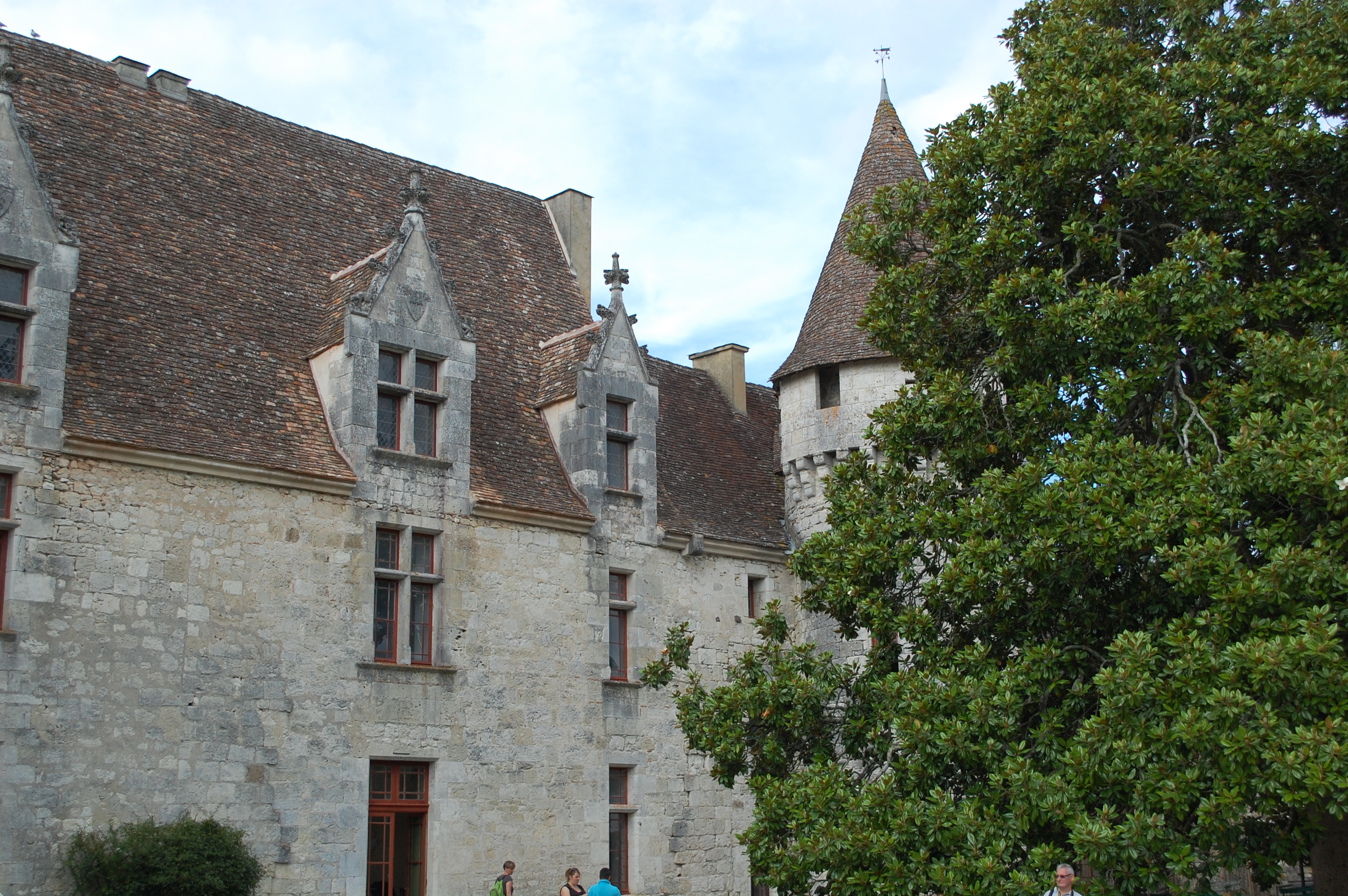 Château de Bridoire_photo F.EVRARD_La Bella Rocoma